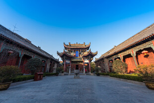 古色古香的中式传统建筑群