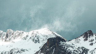 雪山壮丽风光