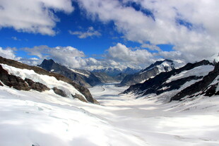 雪山壮丽风光