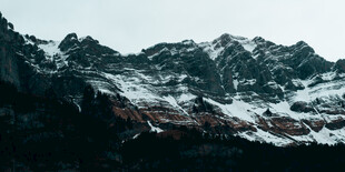 雪山壮丽景观