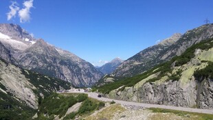 山间公路美景