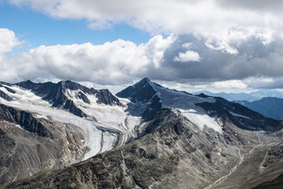 壮丽雪山美景