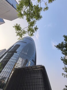 摩天大楼仰视景观