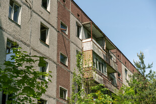 老旧居民楼外观