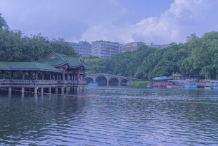 湖畔亭桥