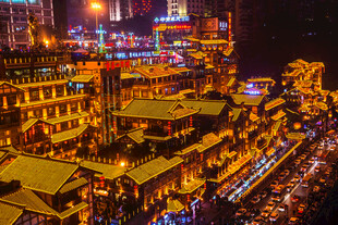 古城夜景灯火璀璨