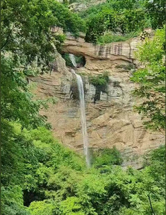 风景 瀑布 大自然大山