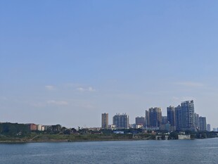 城市滨水风光