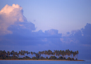 海岛黄昏美景