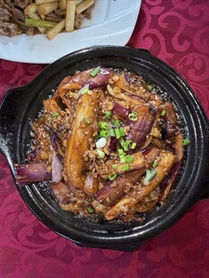 鱼香茄子煲