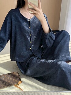 休闲的女孩