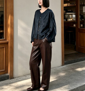 休闲的女孩