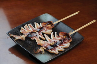 烤鱿鱼串 