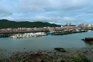 海滨城镇港湾美丽景致