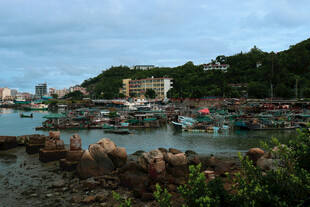 海边渔村风景