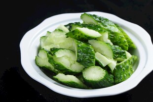 凉拌黄瓜