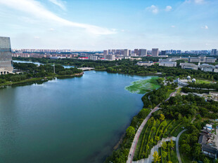 城市河畔风光美景