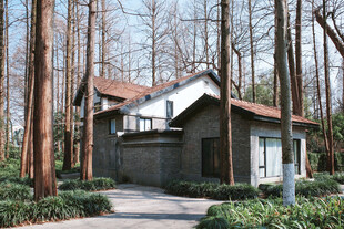 林间小屋