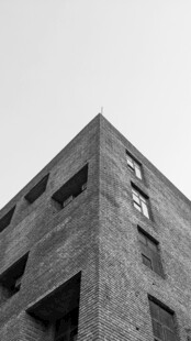 老旧建筑一角