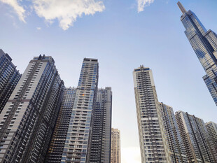 都市高楼林立的壮观景象