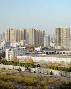 城市建筑群与周边景观