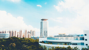 城市中的现代建筑景观