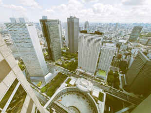 俯瞰现代都市繁华建筑群