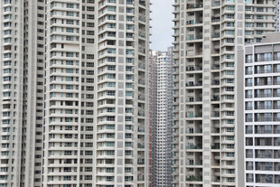 高楼林立的城市建筑景观