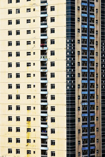 高楼林立的城市建筑景观