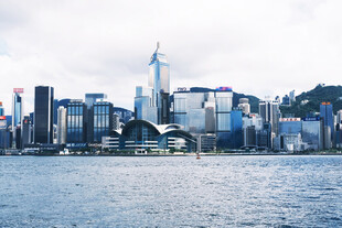 城市滨水天际线景观