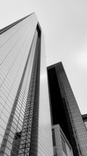 现代摩天大楼建筑景观