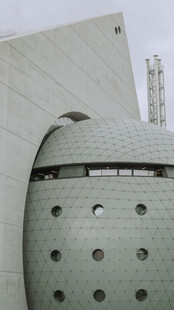 现代建筑独特外观造型