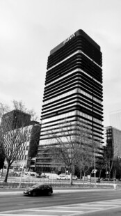 城市中的现代高楼大厦