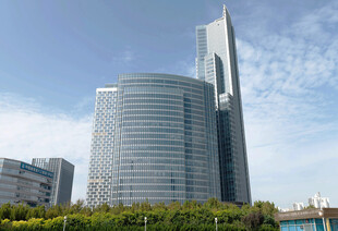 现代都市摩天大楼景观