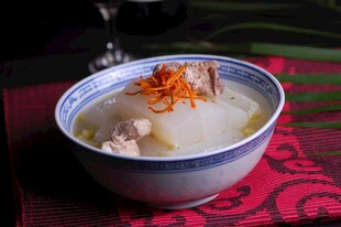 荤汤大萝卜