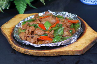 铁板香炒肉片