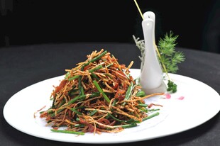 韭香腊味香芋丝