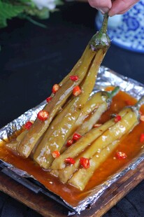 锡纸烤茄子