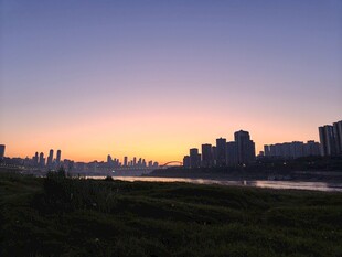 城市黄昏美景 日出
