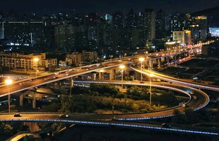城市夜景立交桥璀璨灯火