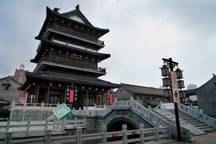 古色古香的中式传统楼阁建筑