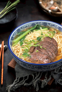 牛肉拉面