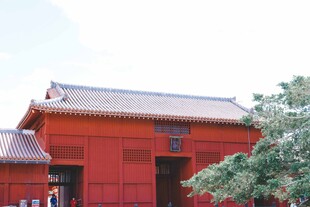 中式红墙建筑