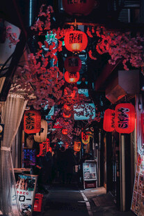 日式街道红灯笼夜景