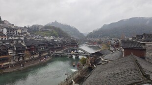 凤凰古城