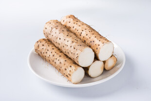 盘中山药新鲜滋补食材
