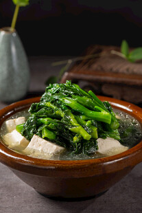 菜心烧豆腐