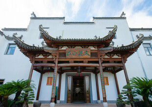 中式古建筑门楼景观