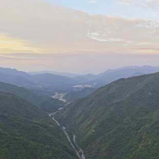 山间公路美景