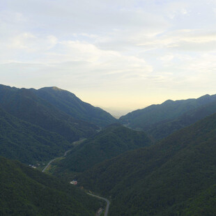 山间美景